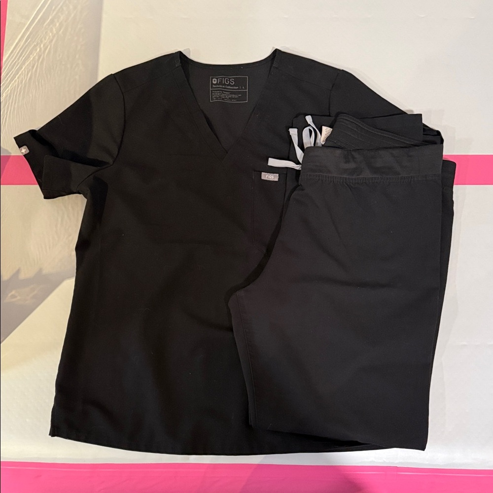 Figs black scrub set